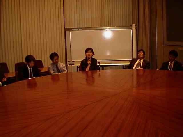 ���΂���